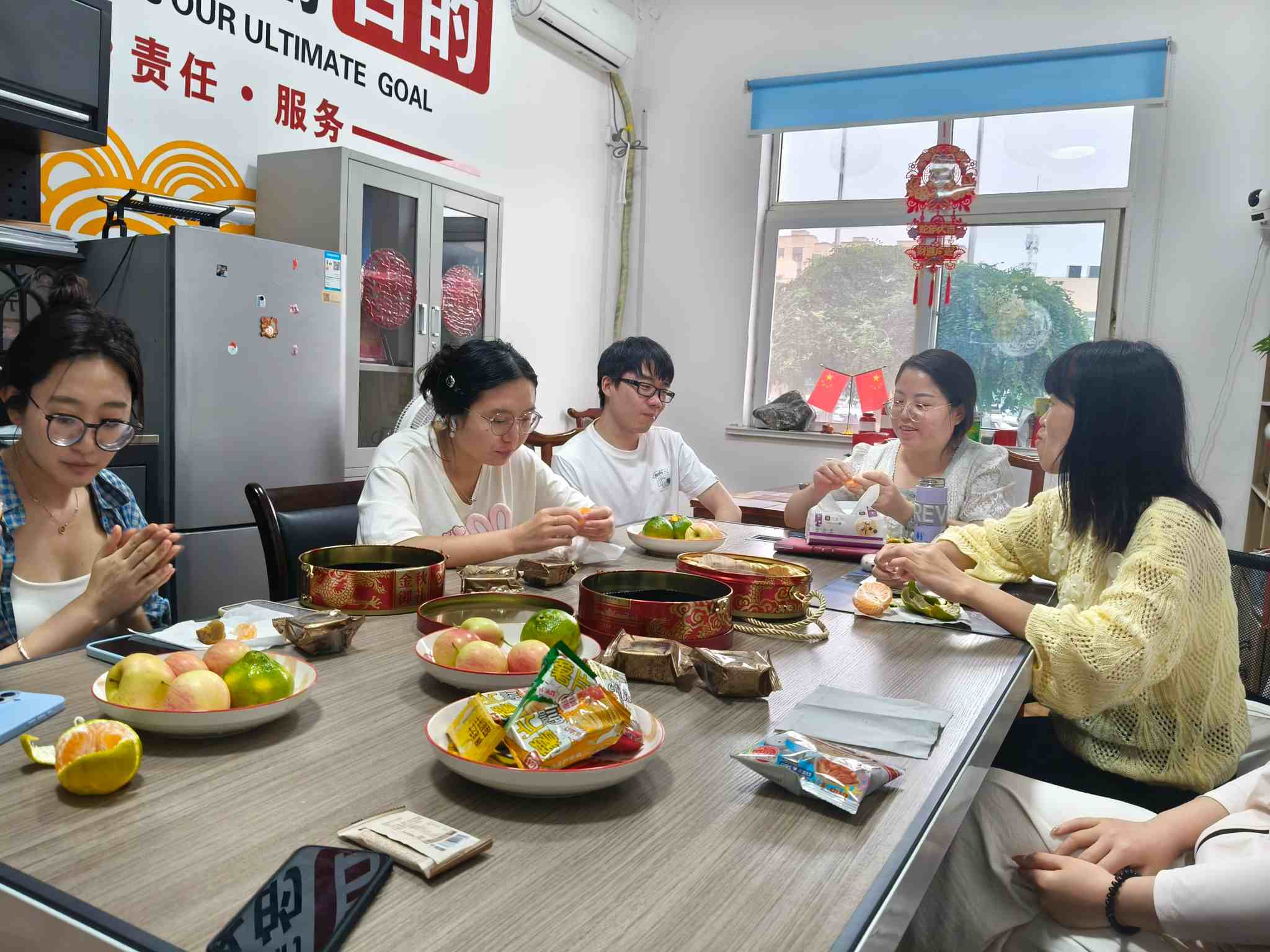 సైజీ కొత్త సభ్యుడిని స్వాగతించారు